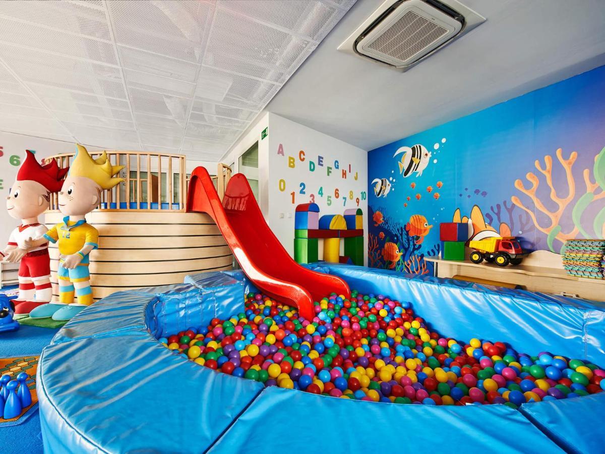Vacationclub - Olympic Park Apartament A106 코워브제크 외부 사진