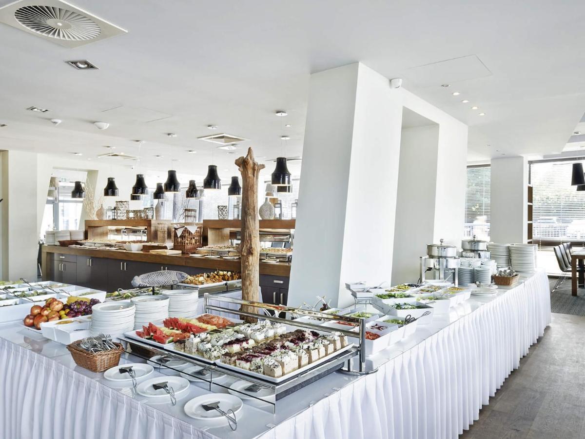 Vacationclub - Olympic Park Apartament A106 코워브제크 외부 사진